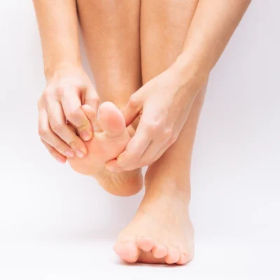 Μετατάρσιο (Μεταταρσαλγία): αίτια, συμπτώματα και τρόποι αντιμετώπισης